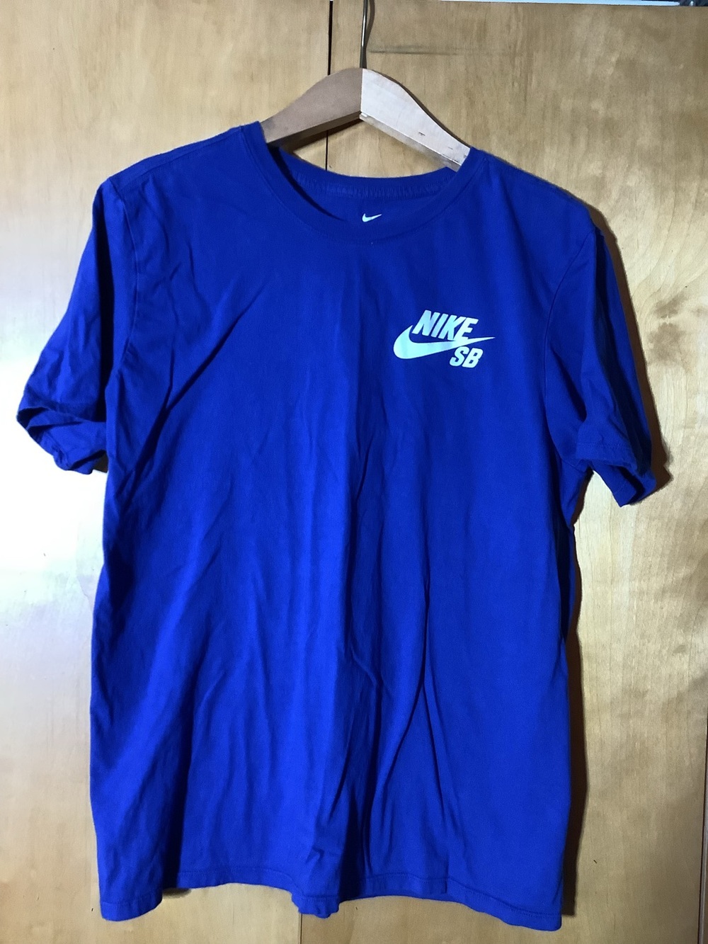 Nike SB Royal blue tee, size large